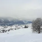 White In Apartmán *