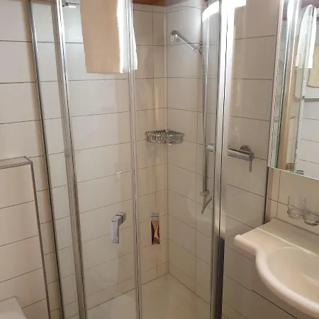 White In Apartament *